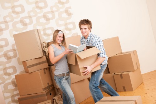 Comprehensive packing services by Man With a Van Claphamcommon